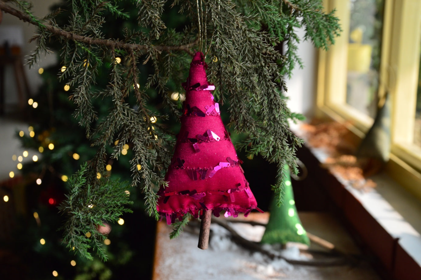 Fragrant Plush Tree Ornament | Homecoming